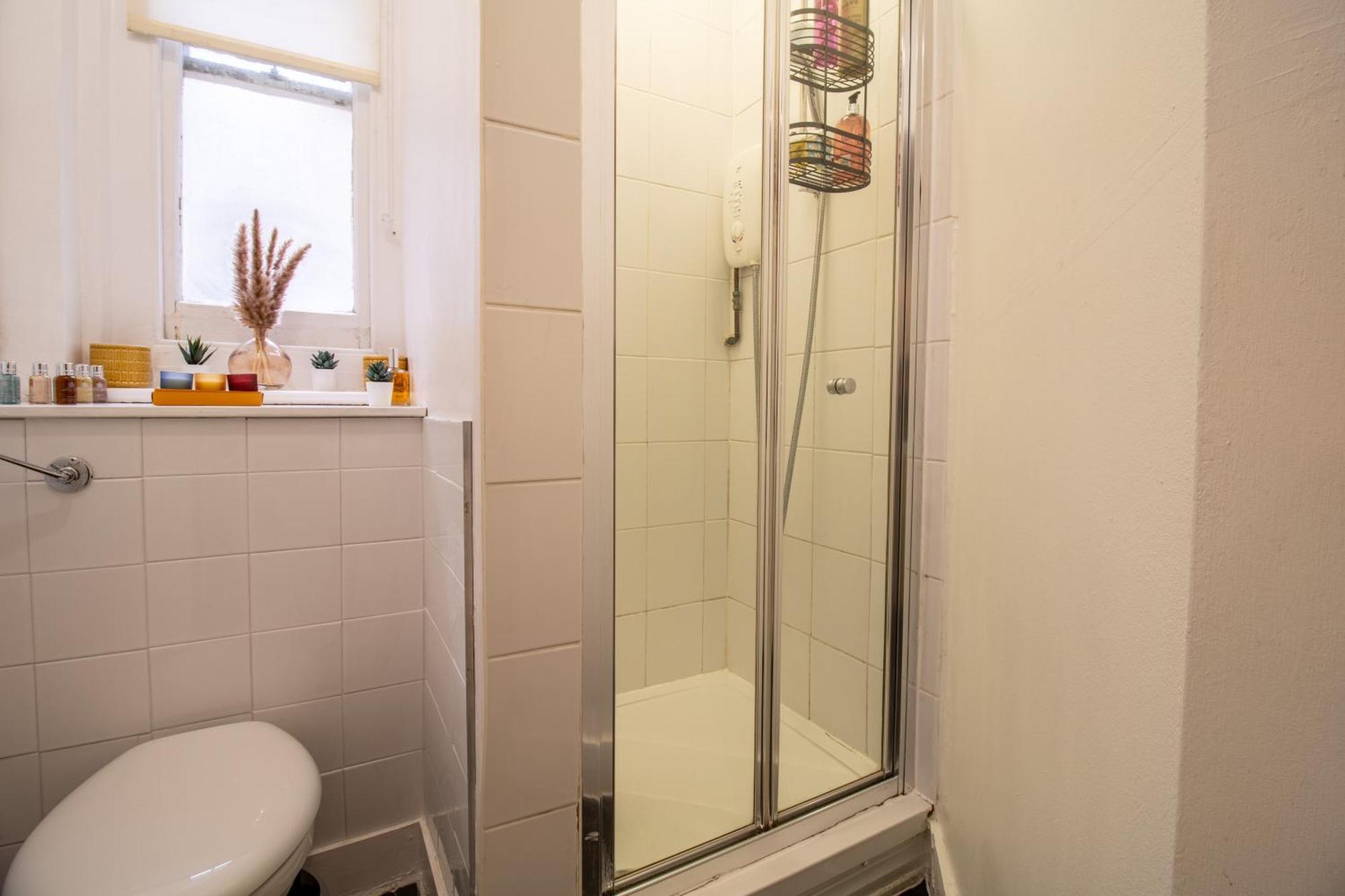 Chic Urban Retreat 1 Bedroom Gem In Covent Garden Londres Exterior foto