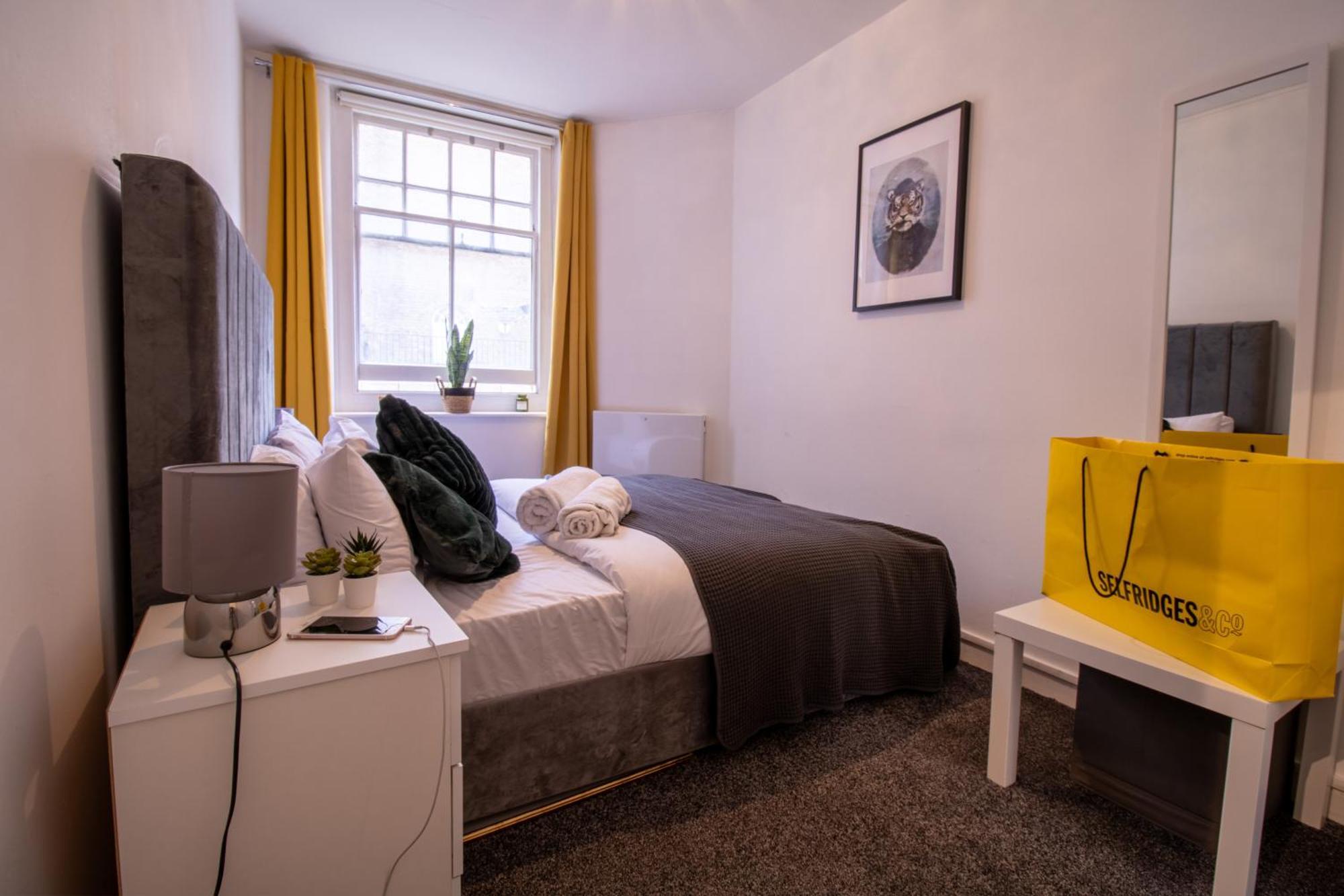 Chic Urban Retreat 1 Bedroom Gem In Covent Garden Londres Exterior foto